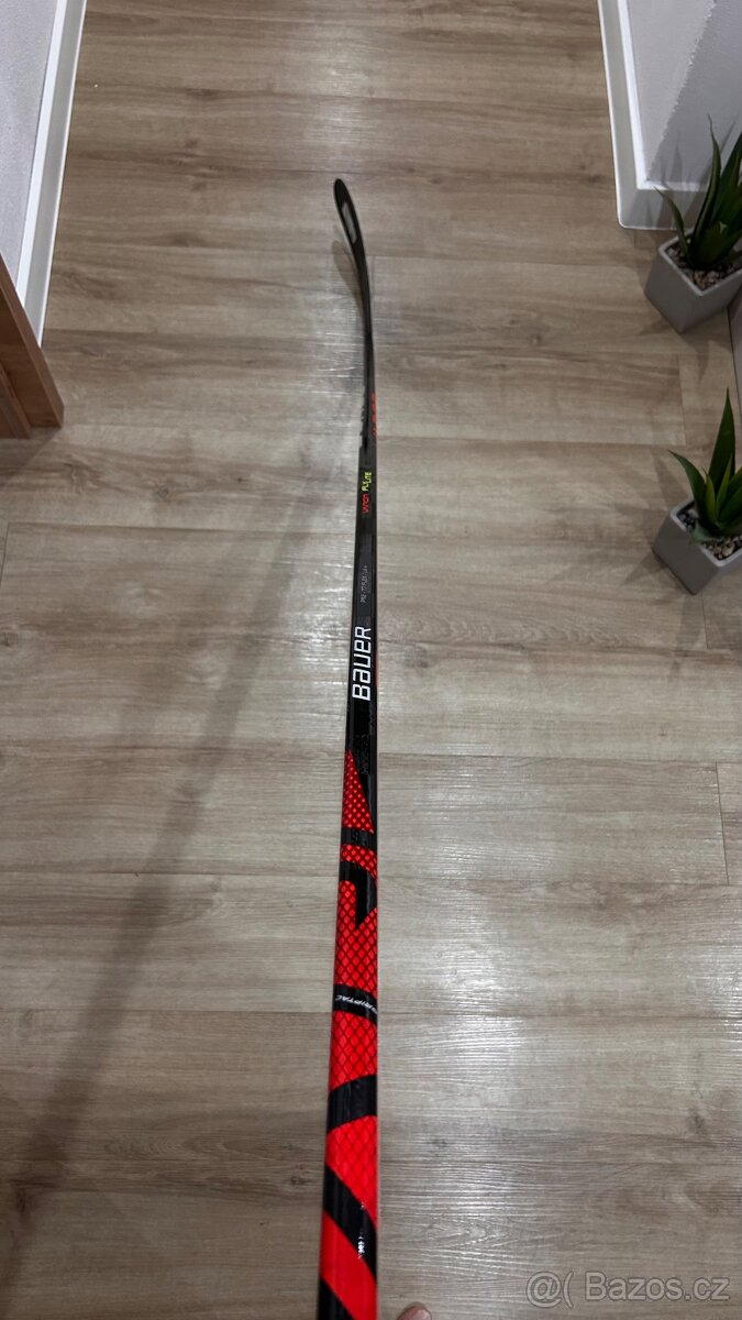 ✅ PRAVÁ - BAUER VAPOR FLYLITE - 166 CM - P92 - 77 FLEX ✅