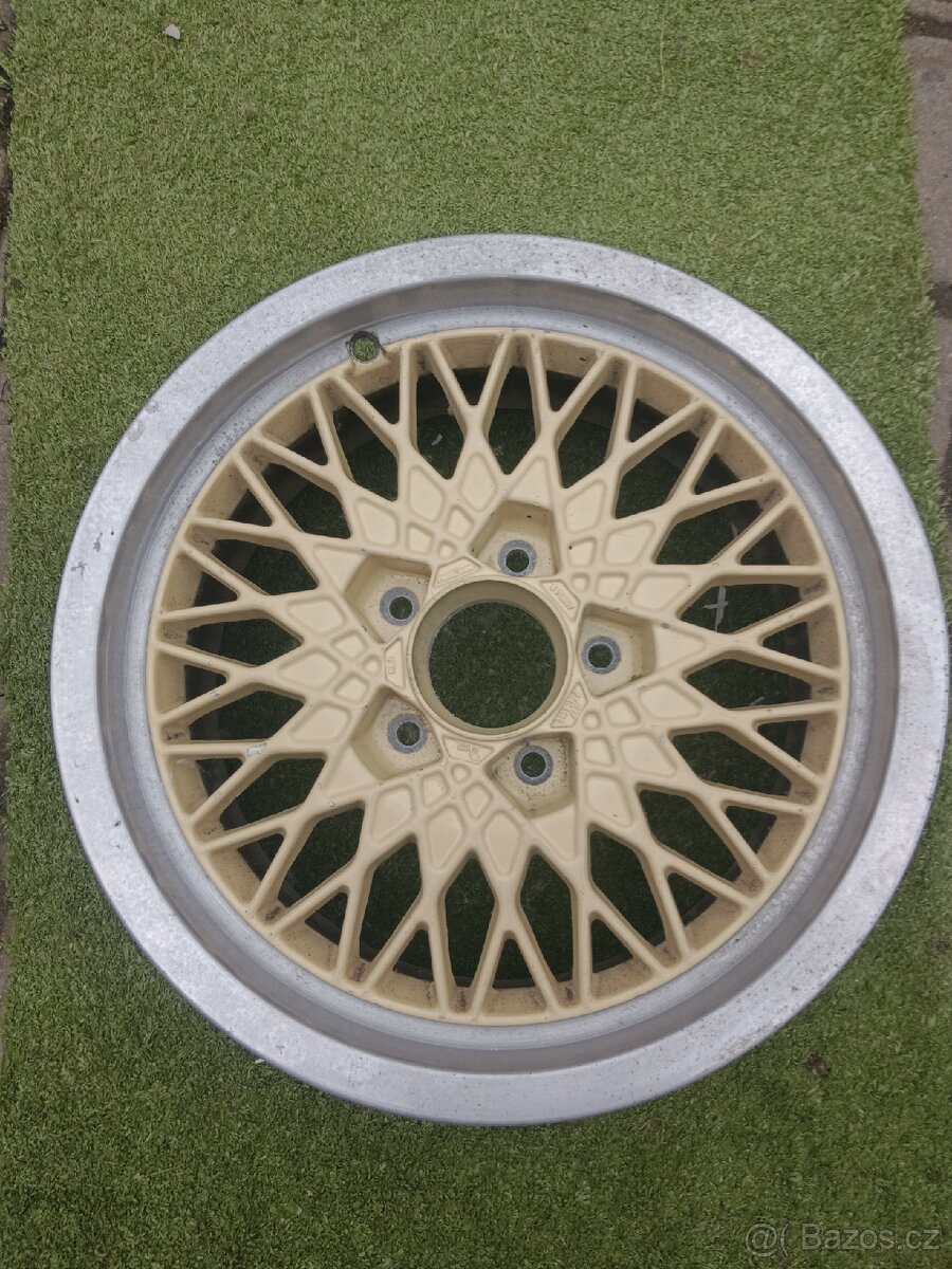 Mercedes Benz ALU kola Remotec 15" w123 w124 w201 w115