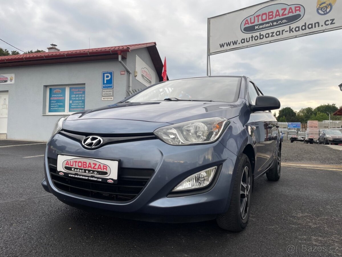 Hyundai i20, 1,2 63kW, SERVISKA