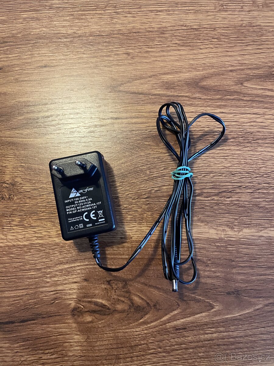 NAPÁJECÍ síťový adaptér ACW024A-12T/output: 12V