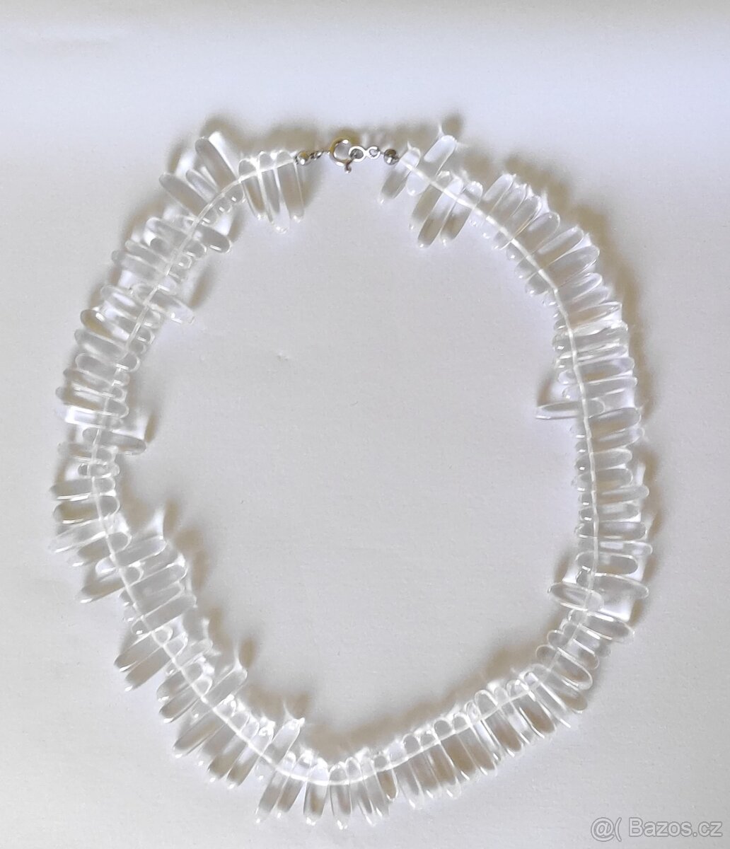 Křišťálový náhrdelník