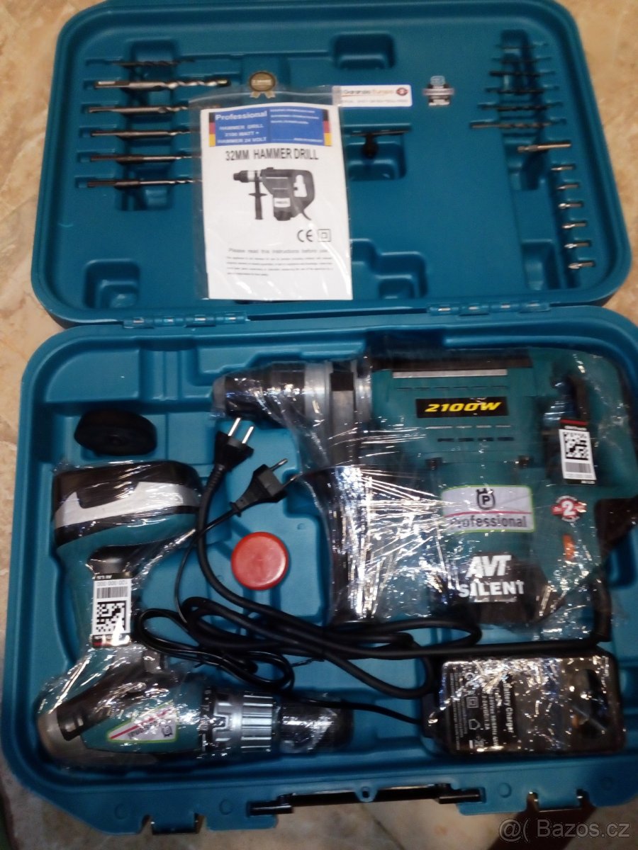 Vrtaci kladivo a aku vrtačka s kufrem