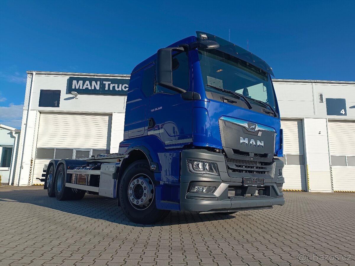 MAN TGS 26.520 6x2-4 LL CH, nosič