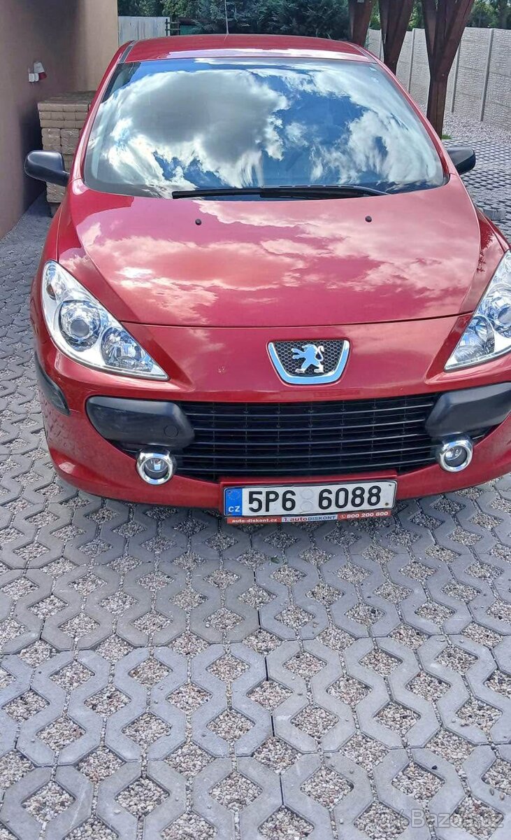 Peugeot 307
