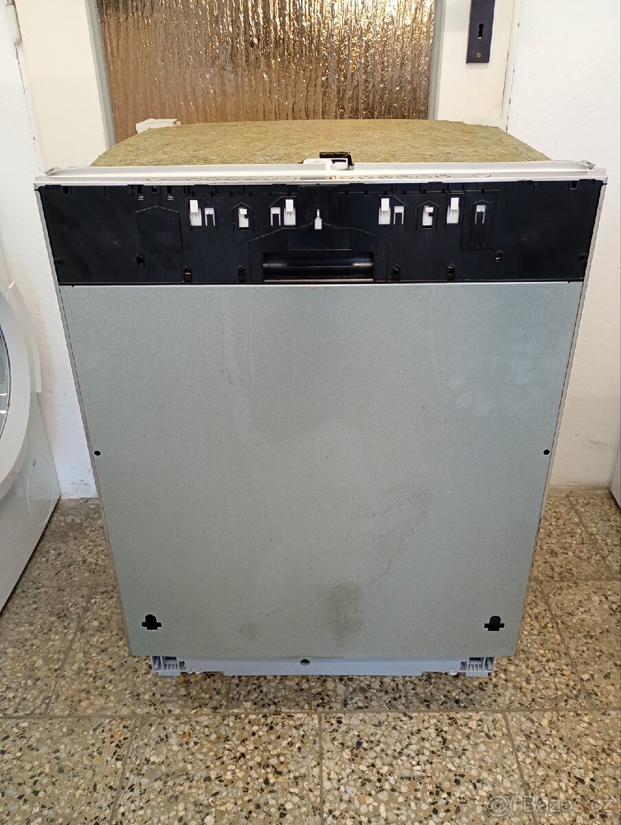 Myčka nádobí Siemens integrovaná XXL