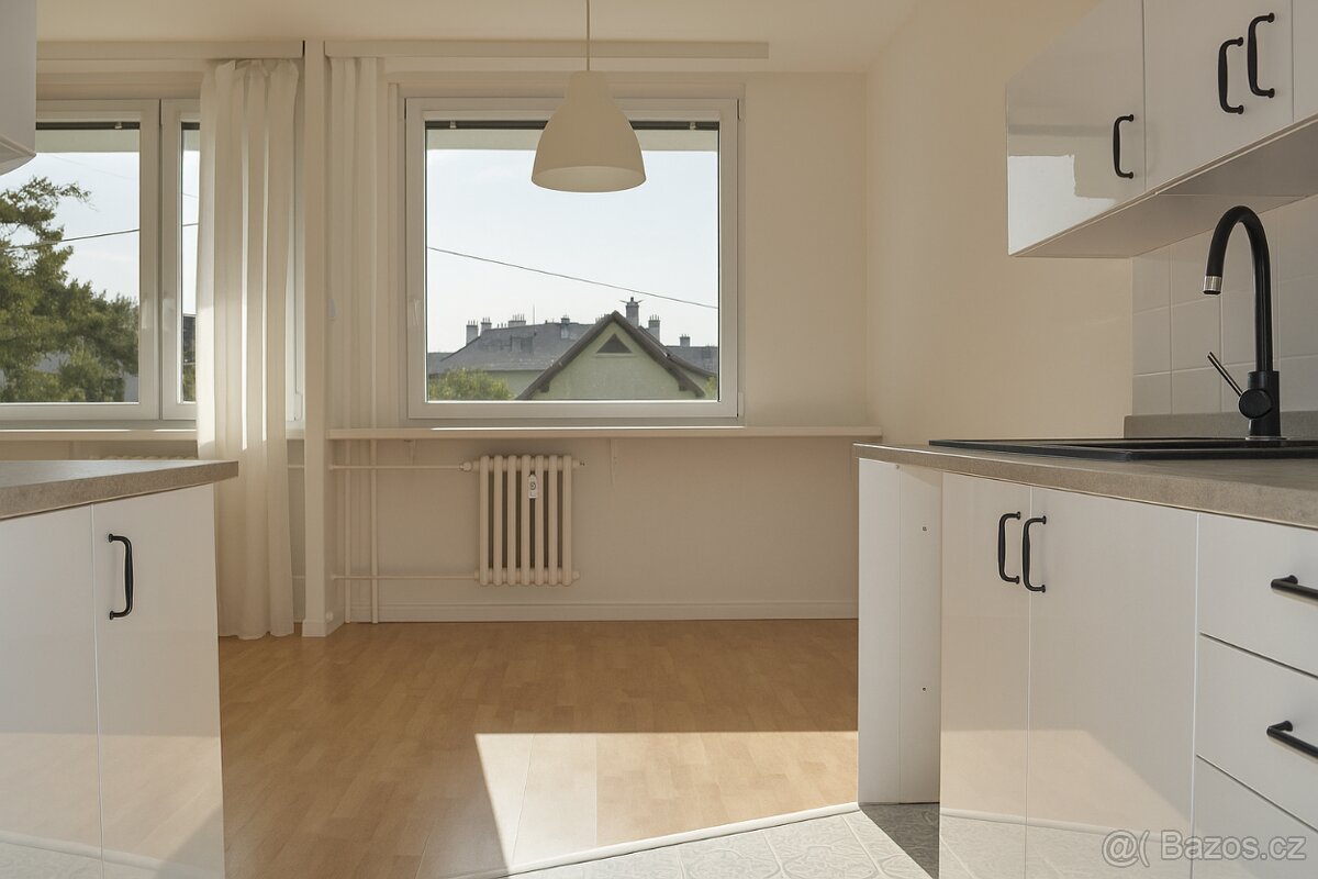 Pronájem bytu 3+1 69 m² Kunešova Praha