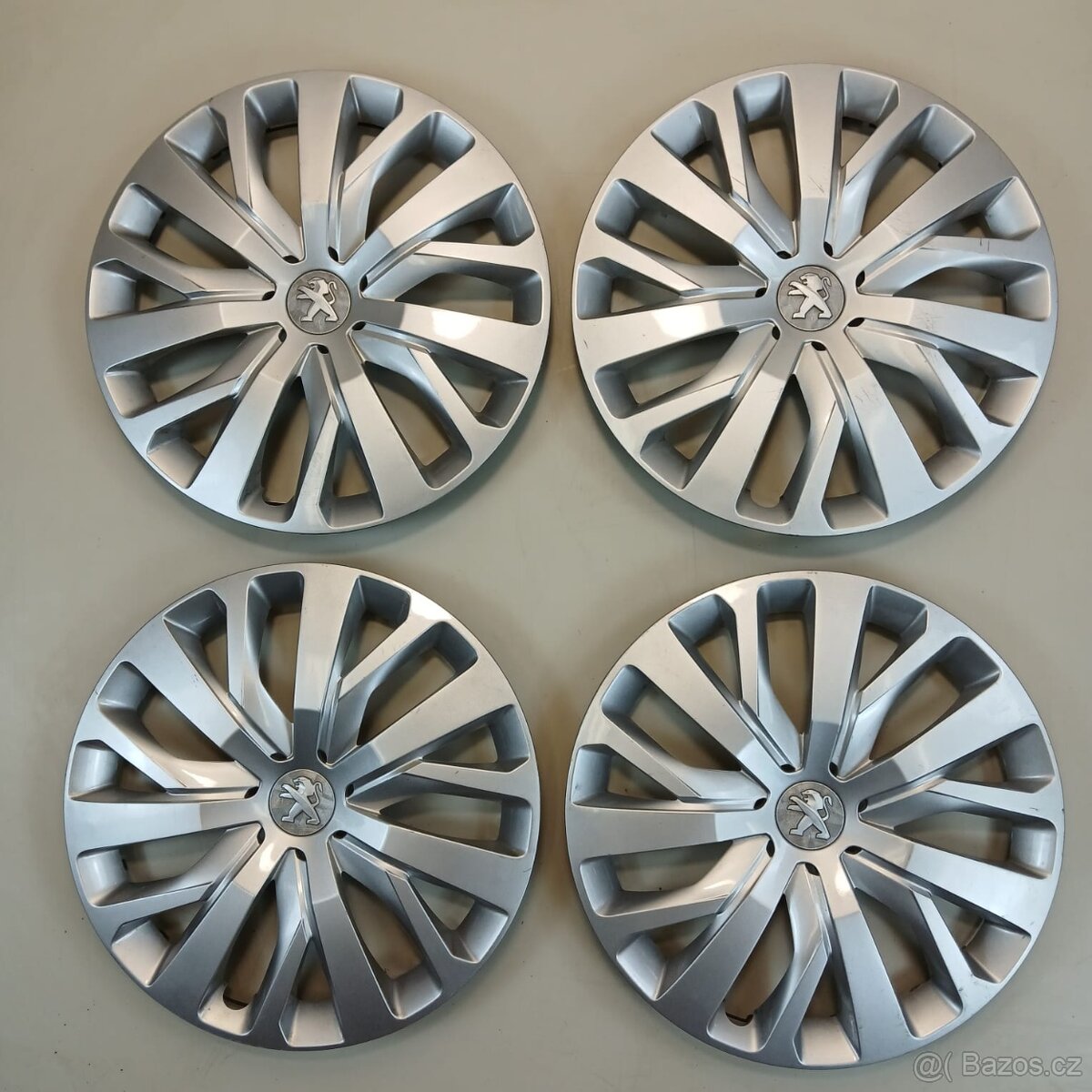 Originální poklice Peugeot 16"