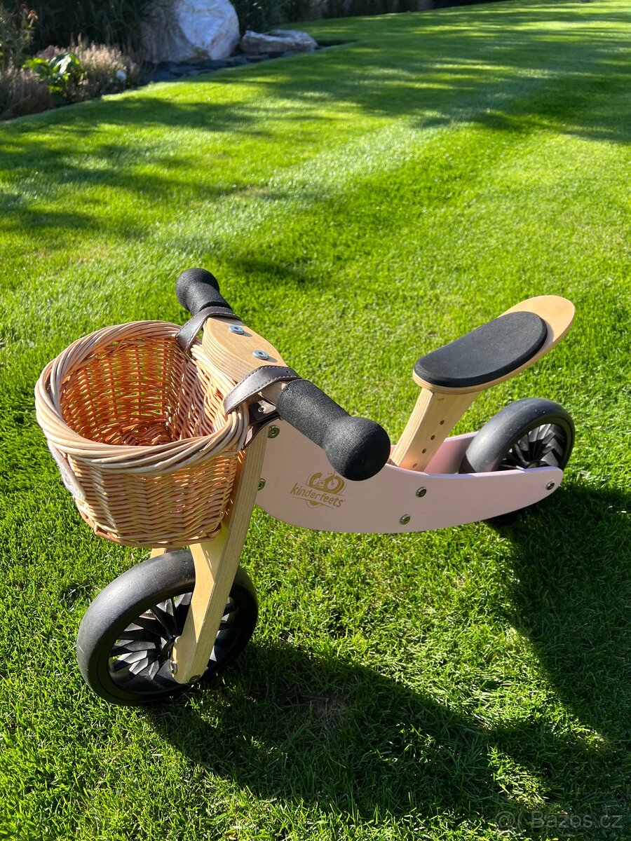Dětské odrážedlo a tříkolka v jednom