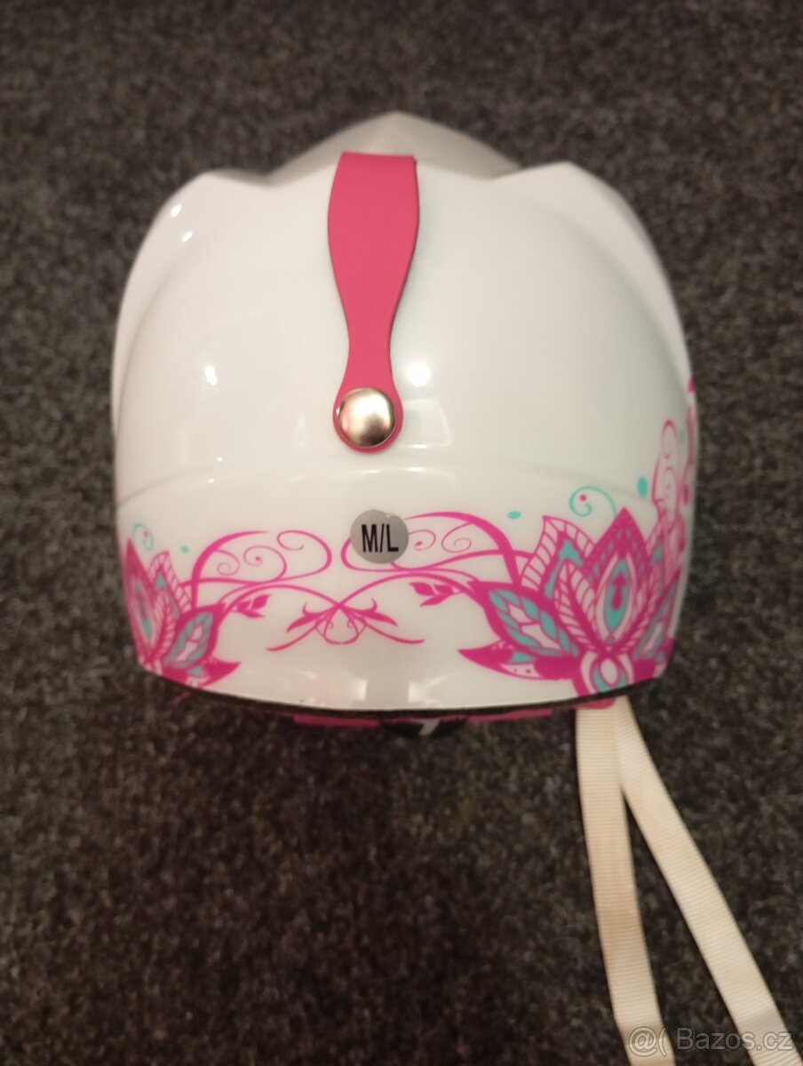 Dívčí přilba na lyže vel M/L