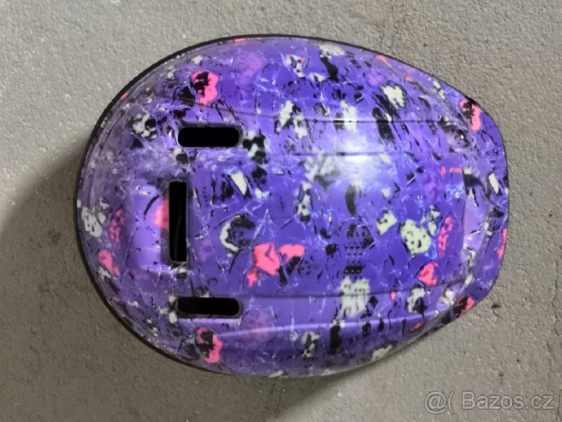 cyklistická přilba