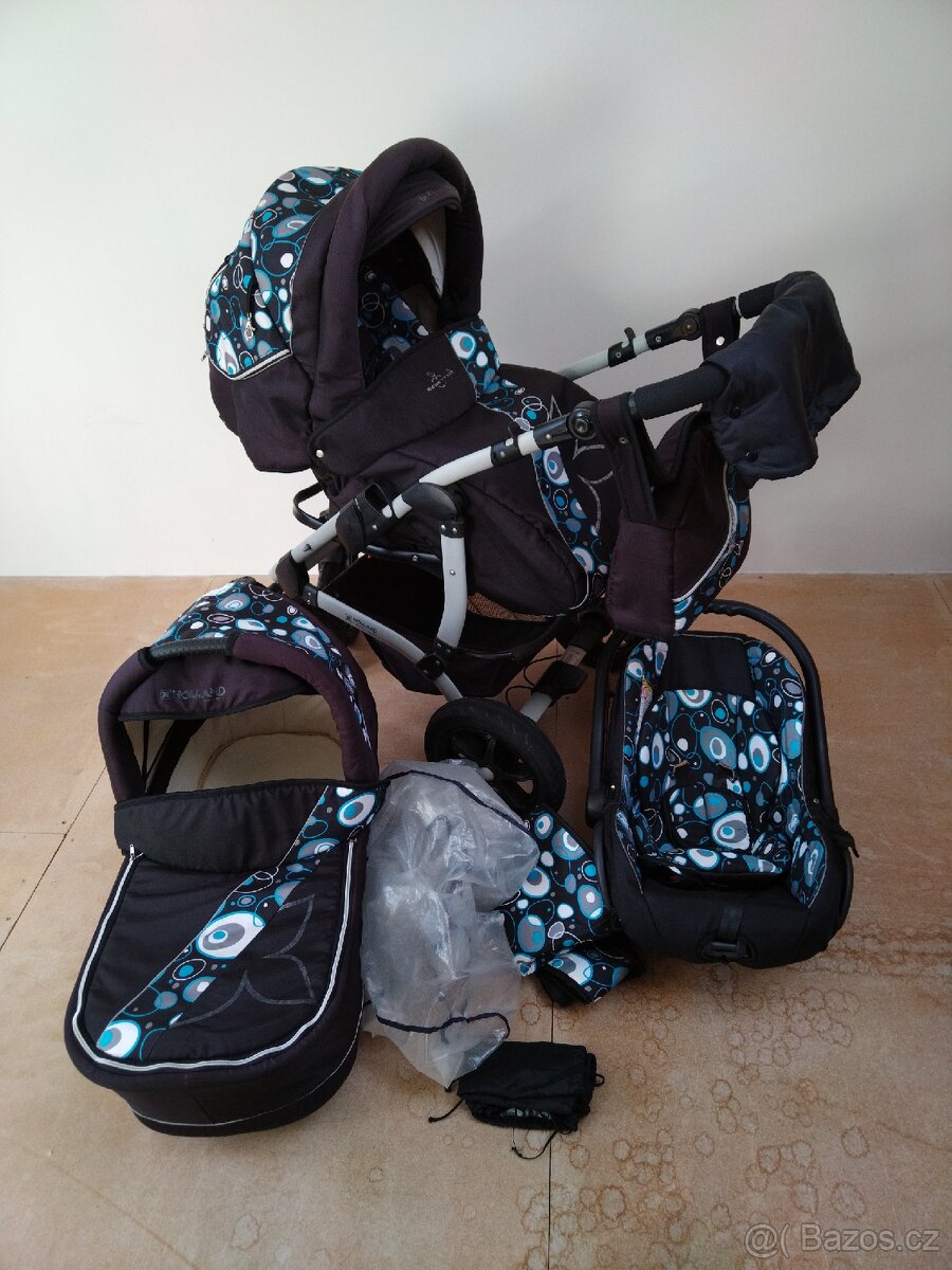 Dětský kočárek trojkombinace