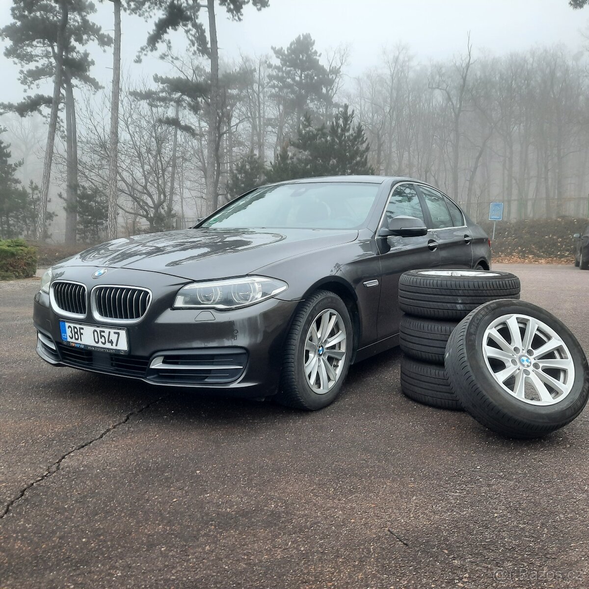 BMW 530 xd 190kw,  r.2014, 239t.km, ČR, 2 x alu kola