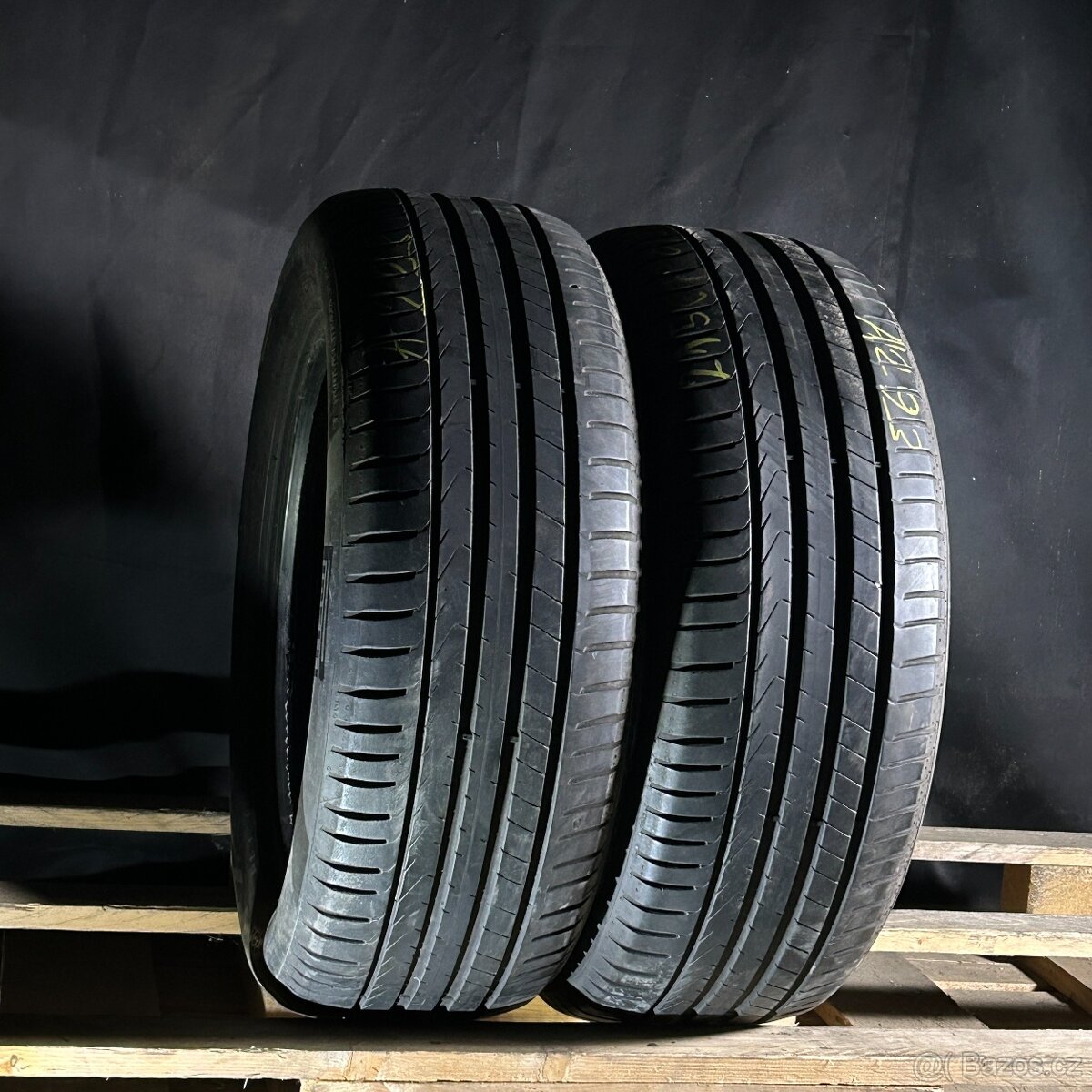 Letní pneu 215/55 R17 94V Pirelli 4,5-5mm