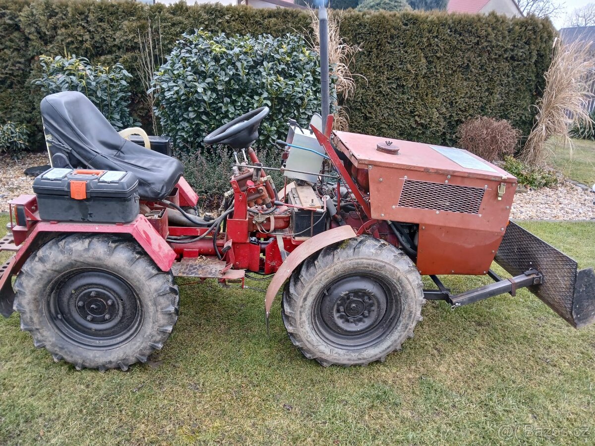 Malotraktor TK