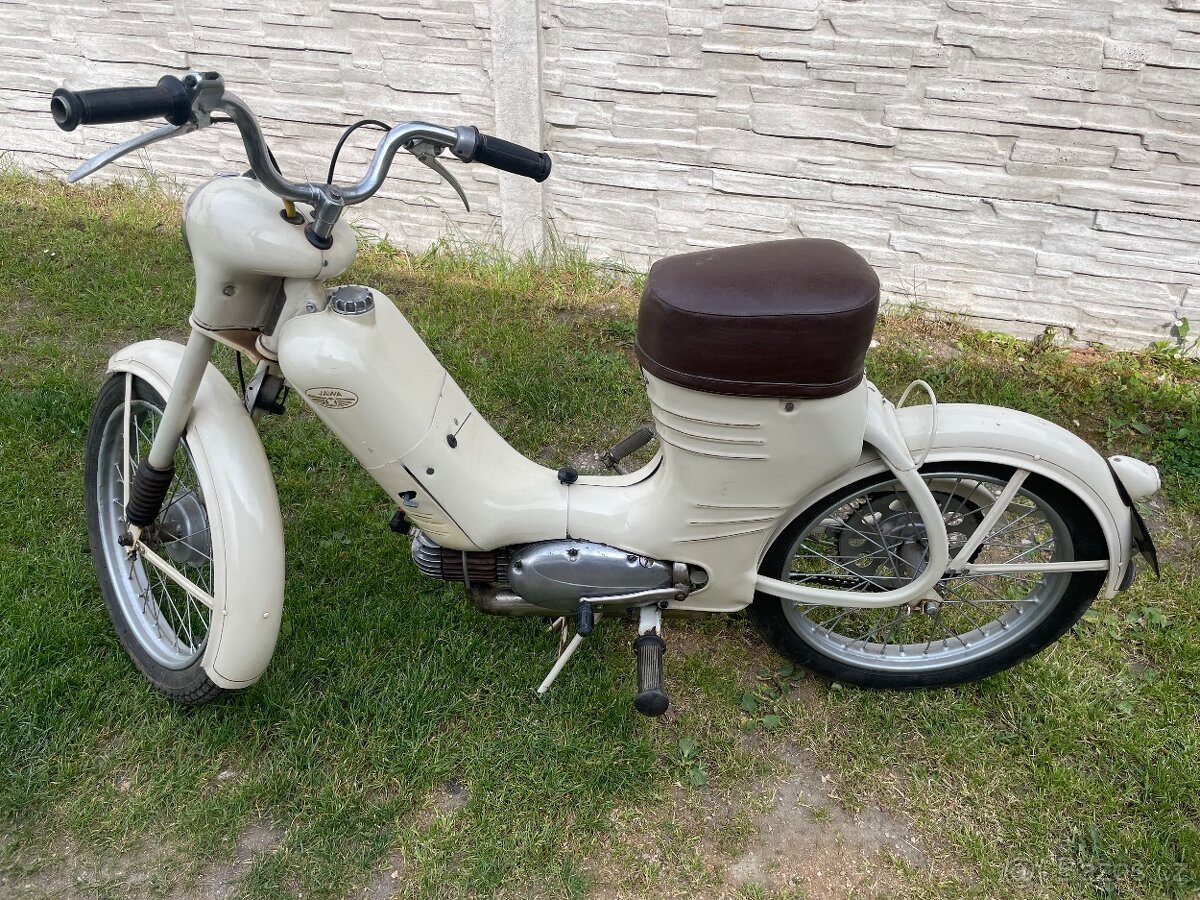 Jawa 550
