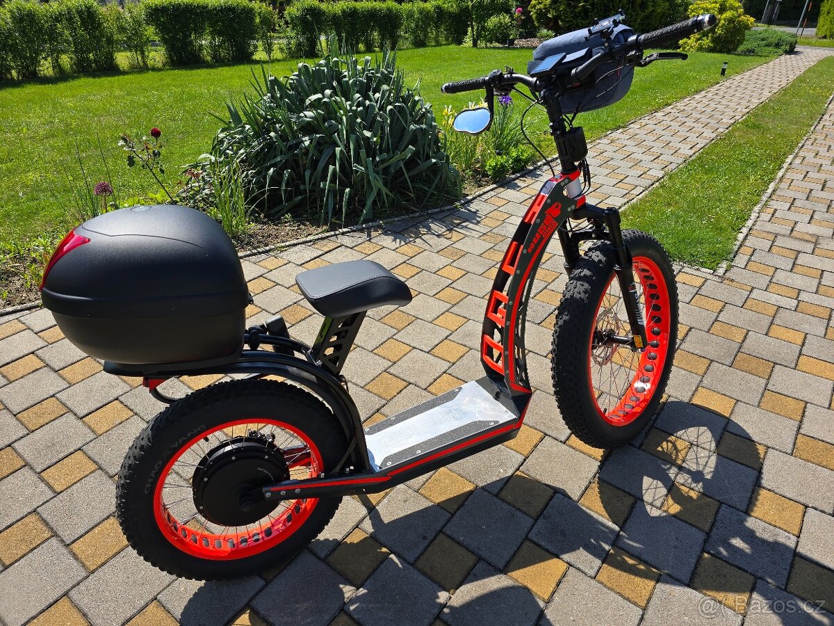 Elektrokoloběžka HUGO BIKE X