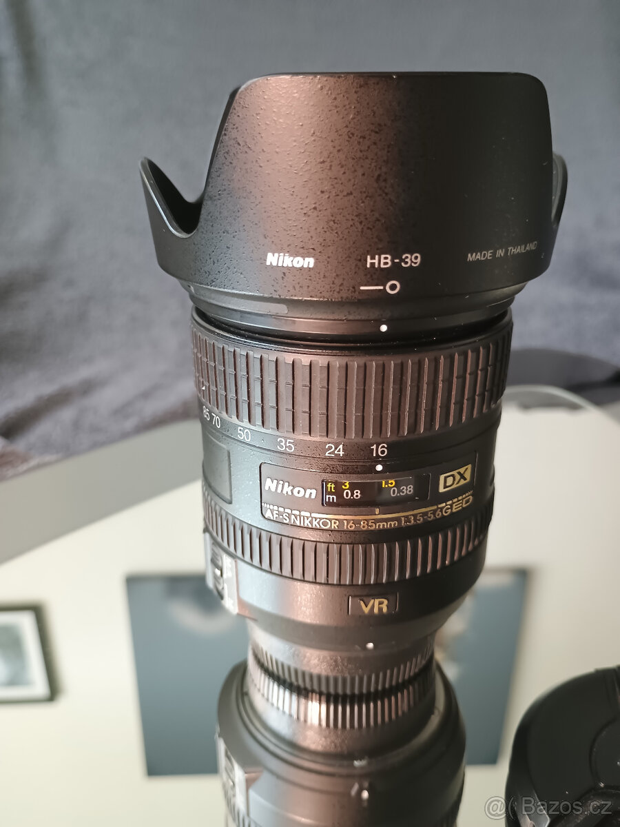 Nikon 16-85mm f/3,5-5,6 G AF-S DX ED VR