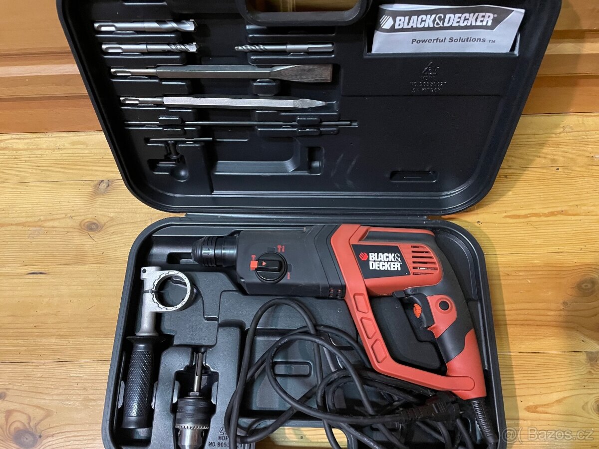 Black & Decker KD975 - vrtací kladivo