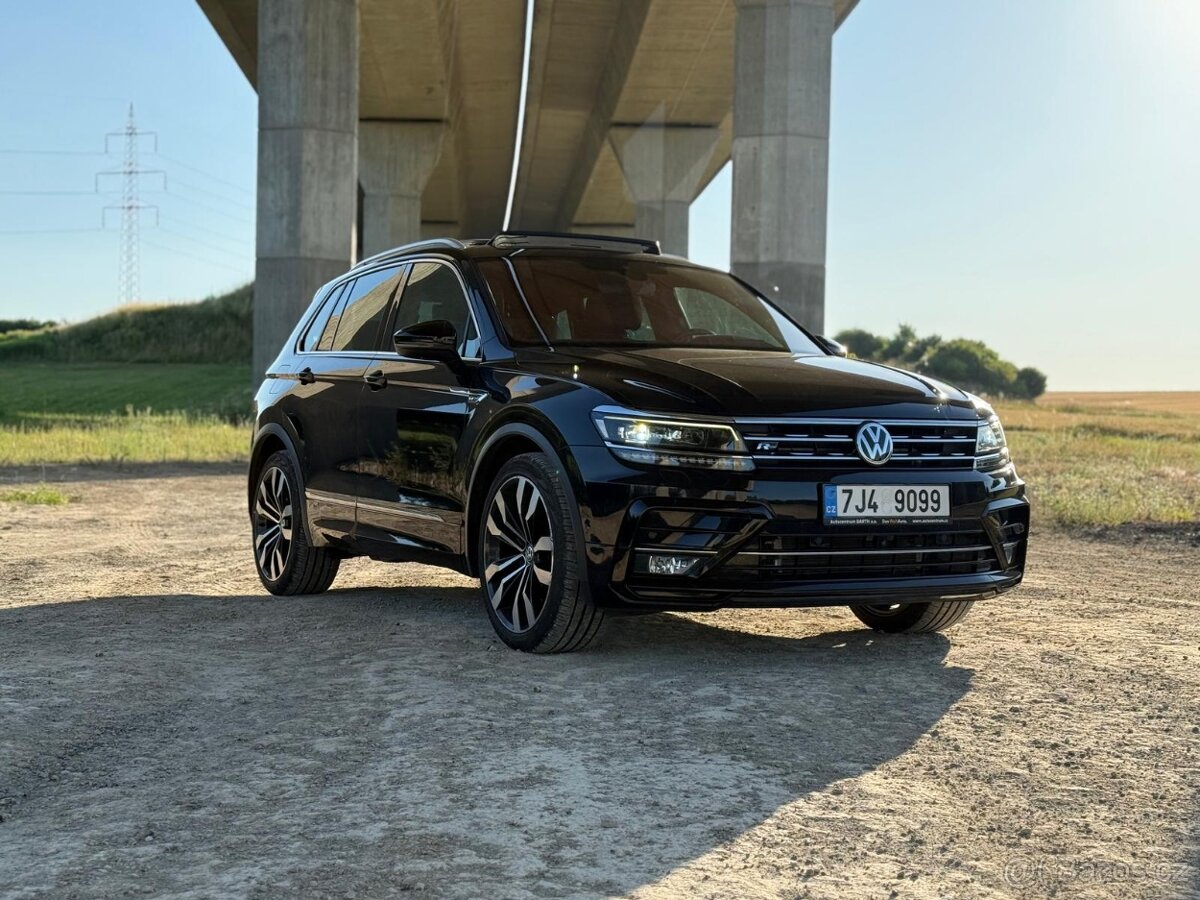 VW Tiguan R-Line DSG VIRTUAL + DVD - FULL VÝBAVA