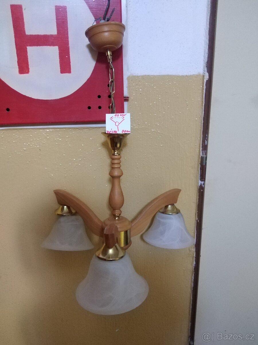 Dřevěný lustr zn. HERA 3 ramena