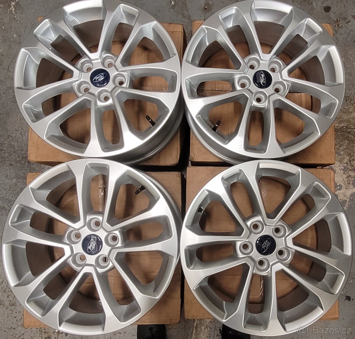 Ford Mondeo IV, 17' alu disky,nové, tpms, od 2017