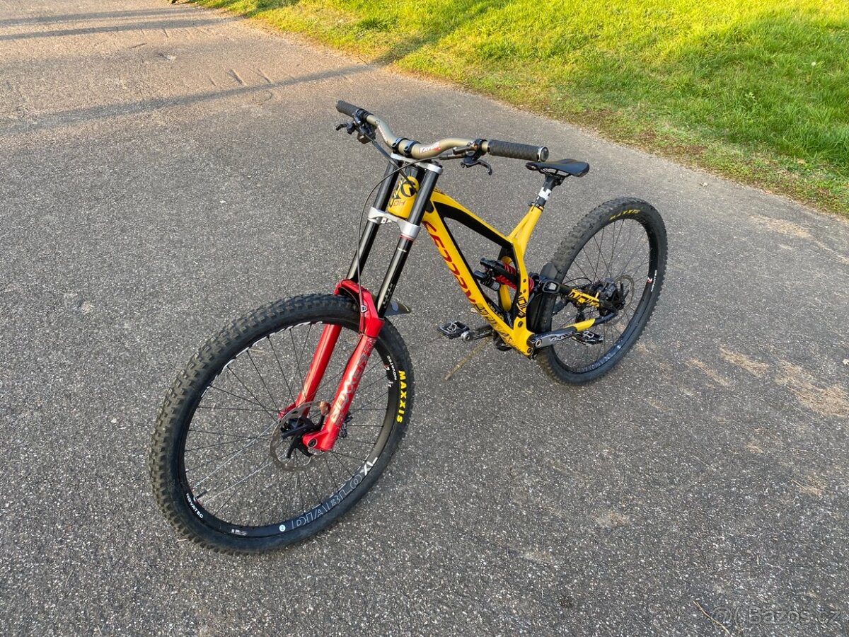 Kellys Noid 90 29" M
