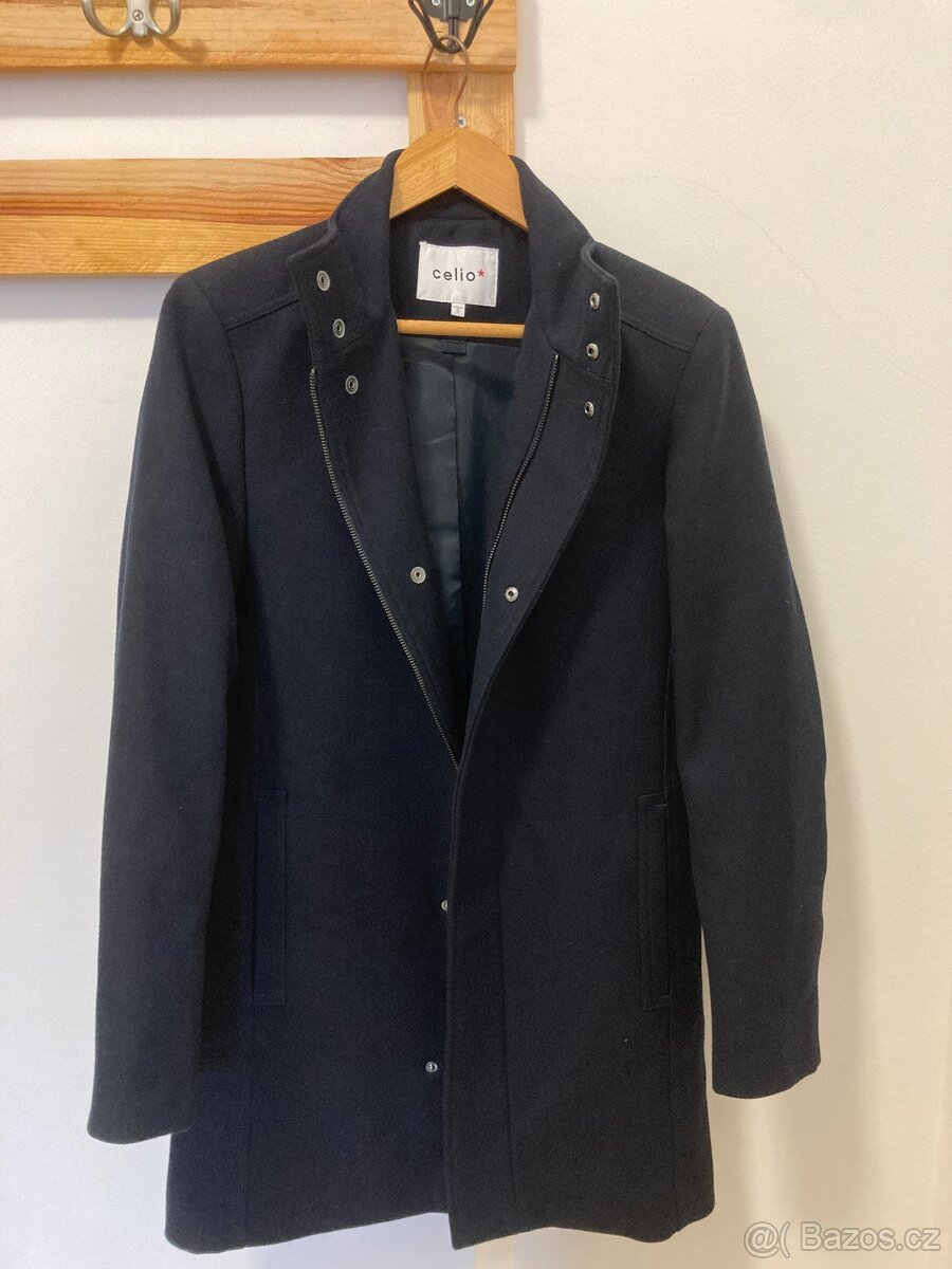 Tmavě modrý pánský kabát Celio Juoffice, vel. S