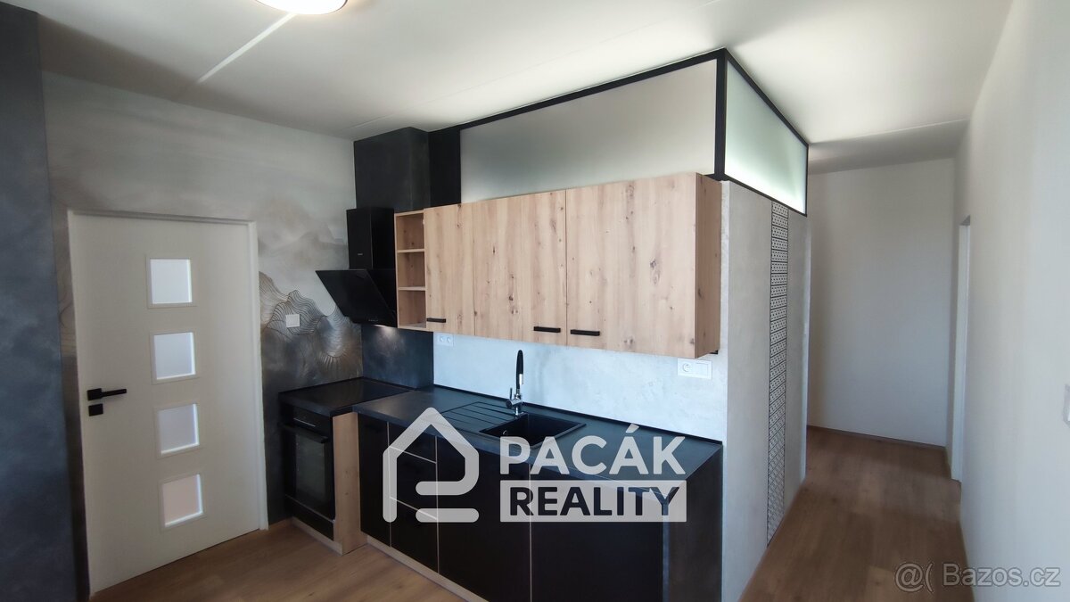 Pronájem rekonstruovaného bytu 3+1 s lodžií v Přerově, ulice