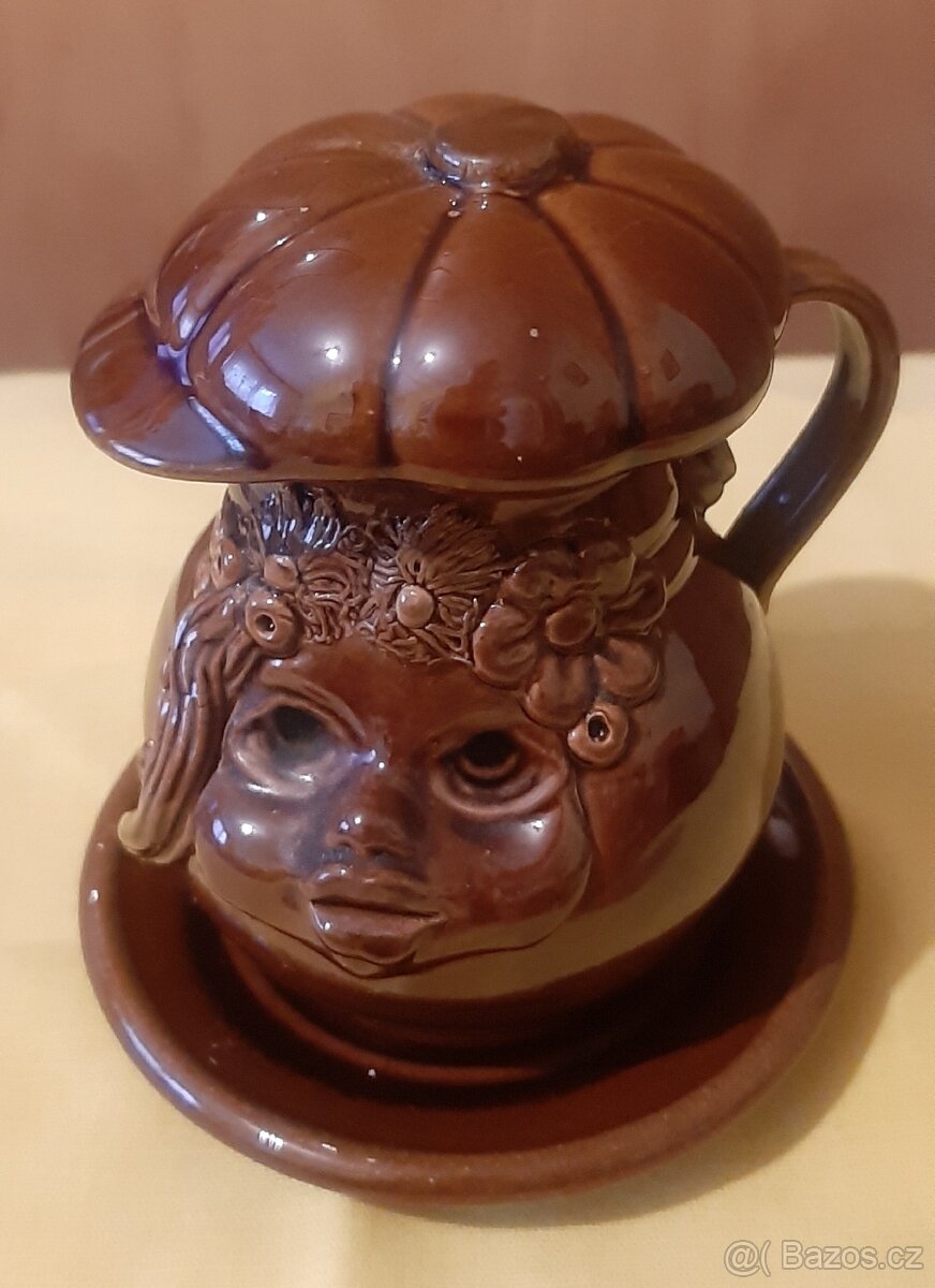 Keramický hrnek třidílný