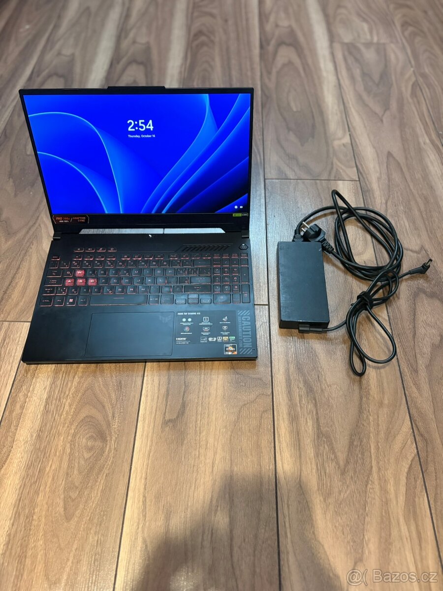 Asus TUF A15 Ryzen 7 7735HS RTX 4060 - záruka