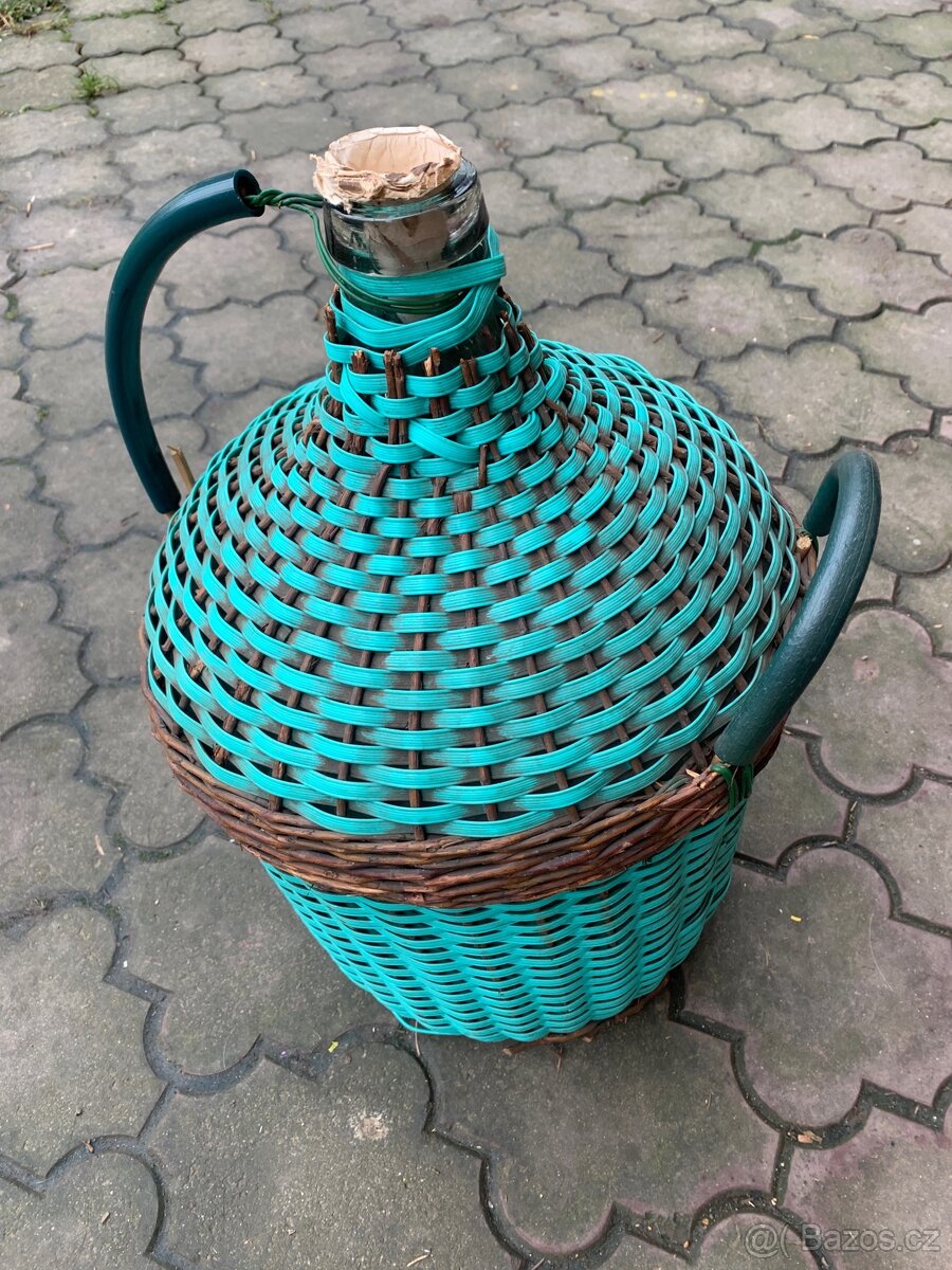 Opletený demižon 25 l.