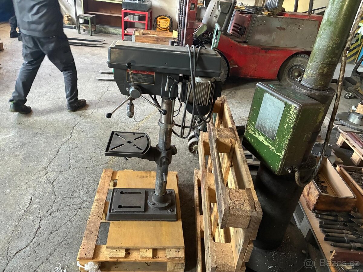 Stojanová vrtačka