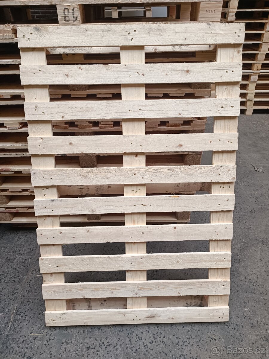 Dřevěné palety