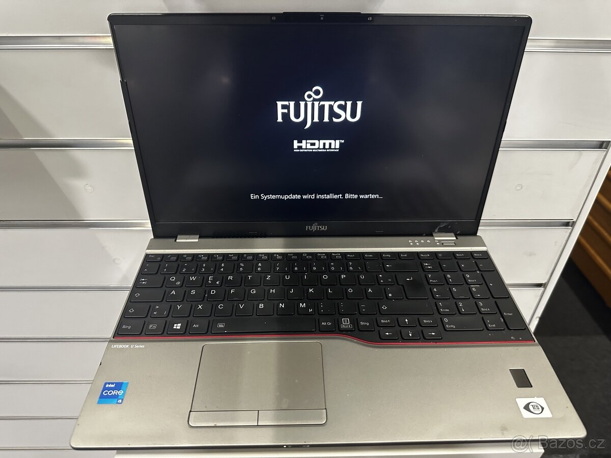 Fujitsu 15” Lifebook