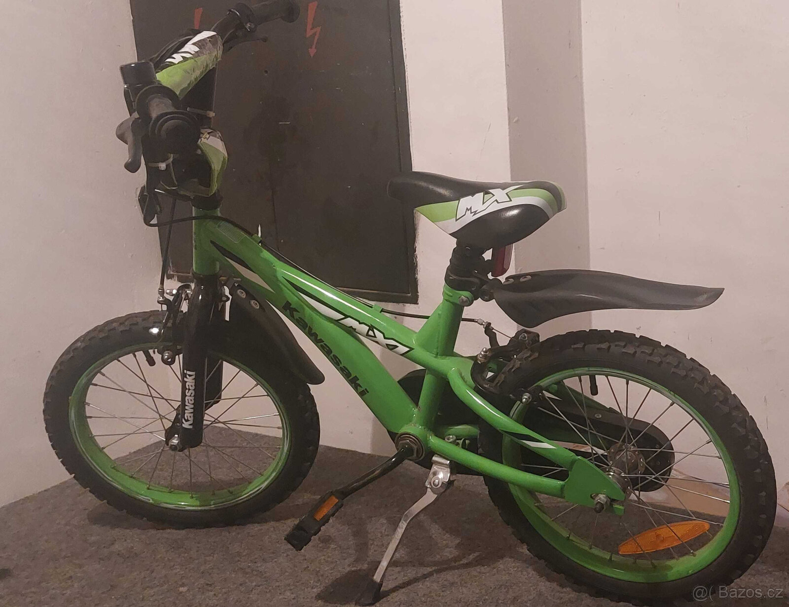 dětské kolo značky BMX, 16"