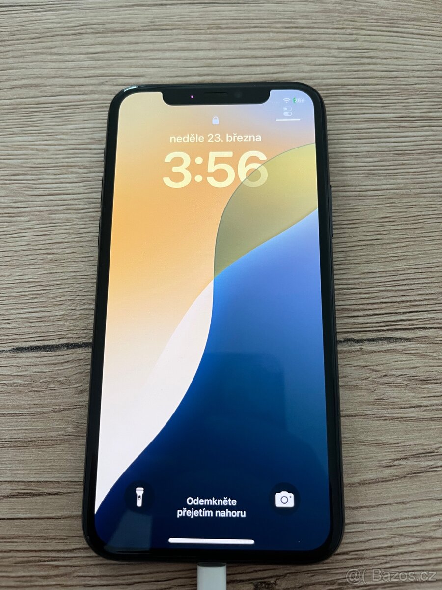 iPhone 11 pro s krytem