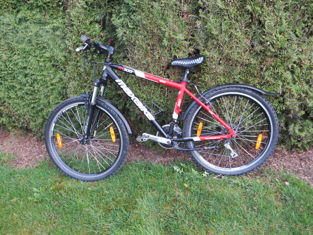 Juniorské 26" horské hliníkové kolo MAXBIKE, rám 17"