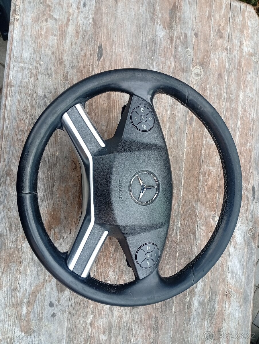 MERCEDES BENZ ML W164, GL X164, VOLANT S PÁDLY Z FACELIFTU
