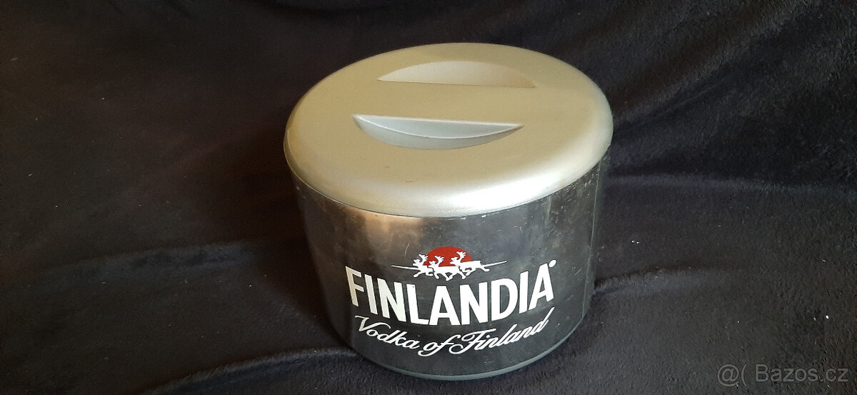 Chlaďák na ledové kostky