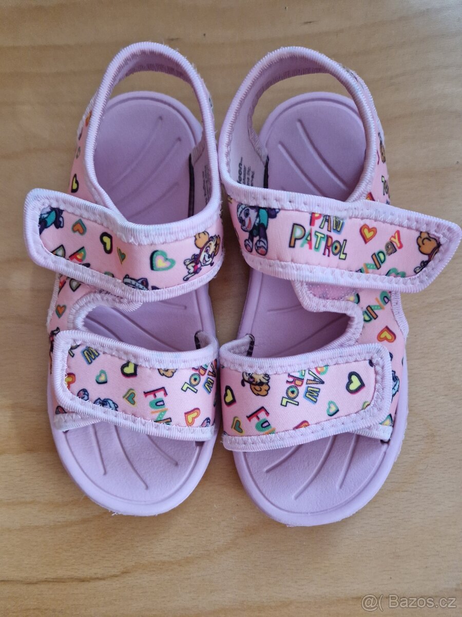 Letní dívčí sandály Paw Patrol