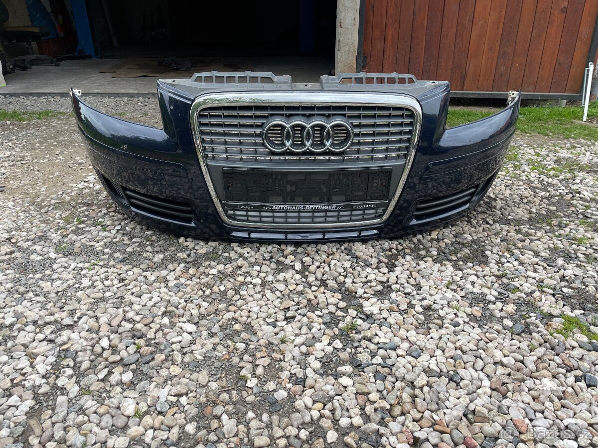 Audi A3 8P 2006 přední nárazník