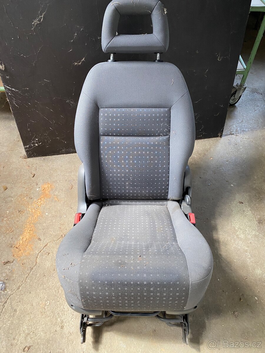Sedačka na Ford Galaxy