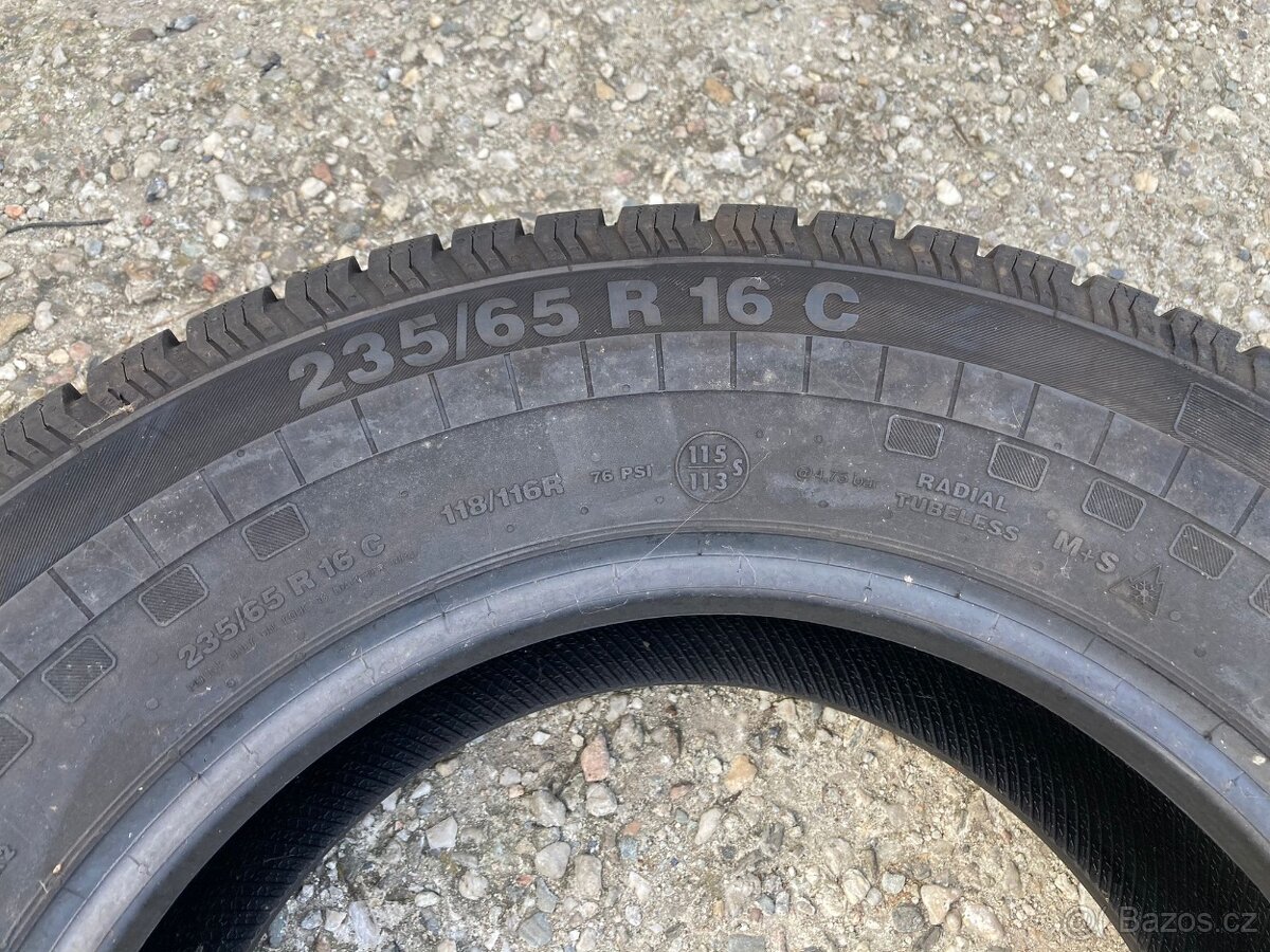 235/65 R16 C CONTINENTAL VANCOFOURSEASON2 8MM ZIMNÍ