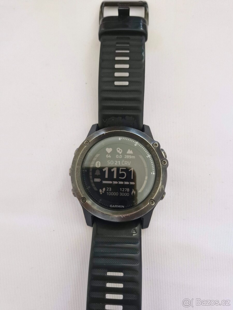Garmin Fenix 3 HR Sapphire Edition sede 51mm