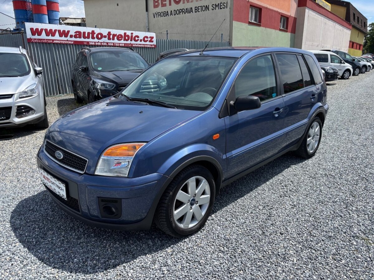 FORD FUSION + 1,6i TAŽNÉ ZAŘÍZENÍ