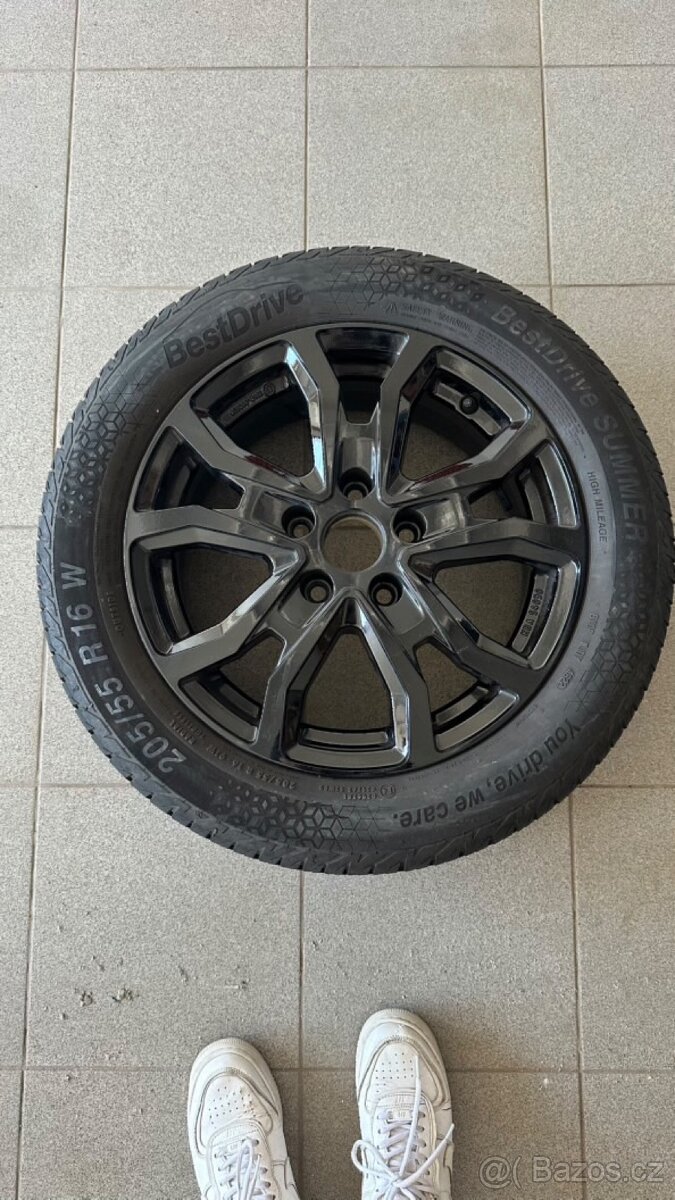 Alu Kola Dezent 5x112 R16