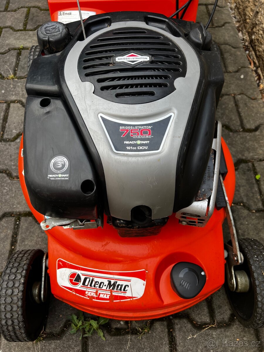 Prodám špičkovou sekačku Oleo-Mac max 53 VBD
