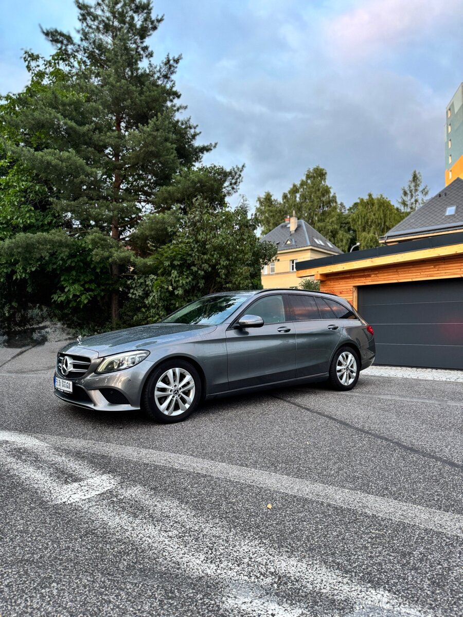 Mercedes Třidy C 17.12.2018 Facelift Multi Beam Nafta 110kWt