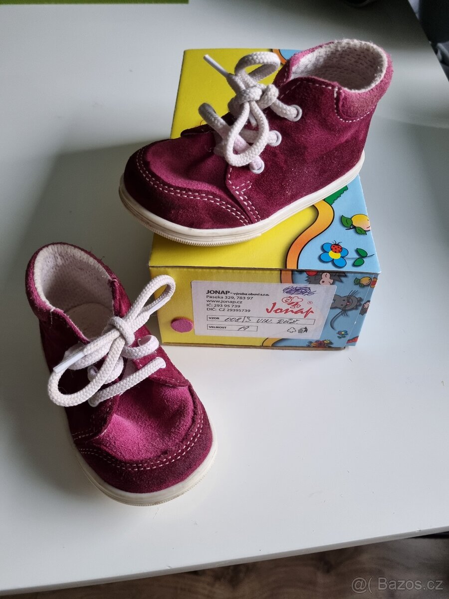 Dětské jarní boty vel. 19, zn. Jonap