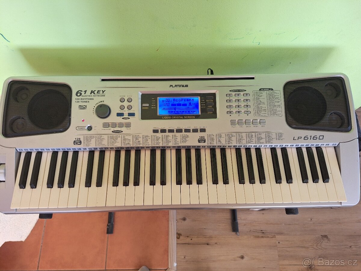 Elektronické klávesy 61 pro začínající pianisty